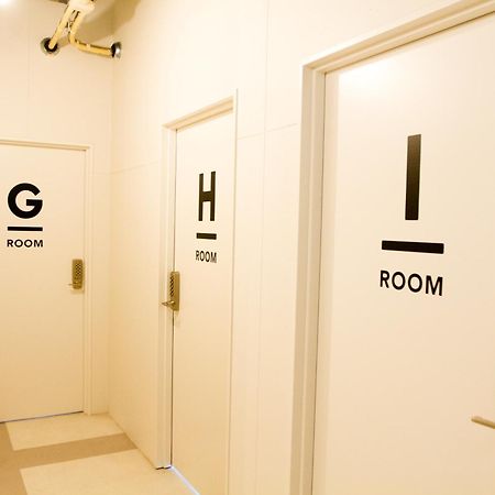 Hostel Tangatable Кіта-Кюшю Номер фото