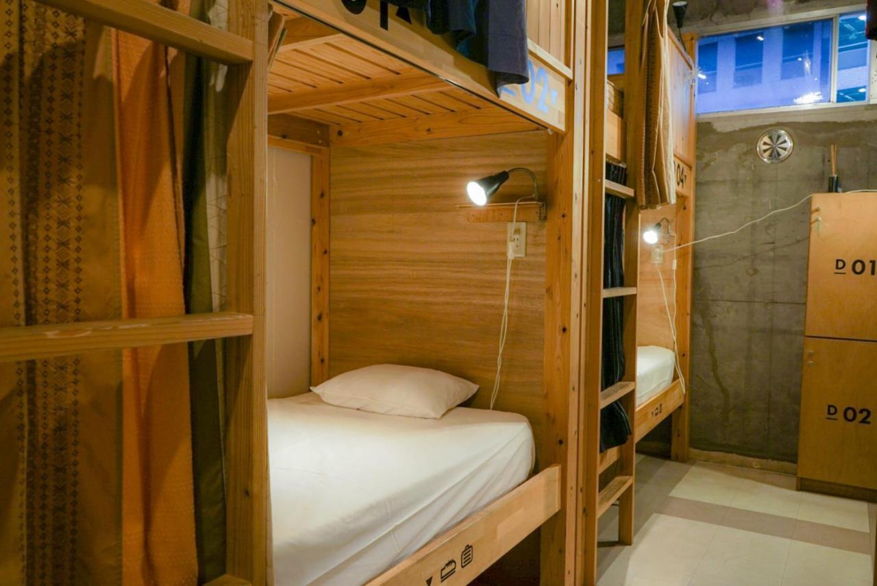 Hostel Tangatable Кіта-Кюшю Екстер'єр фото